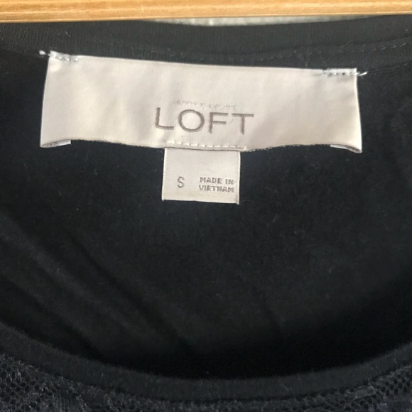 LOFT Sequins & Lace‎ Top - Picture 3 of 4